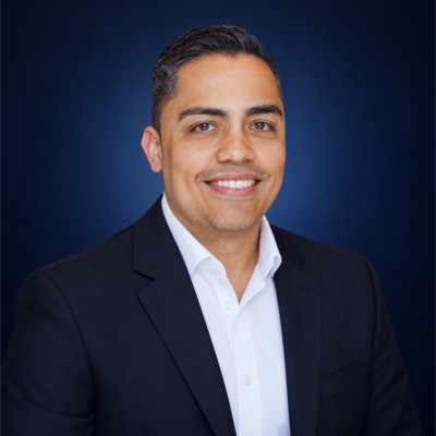 Eric Algarín, Praxen co-founder